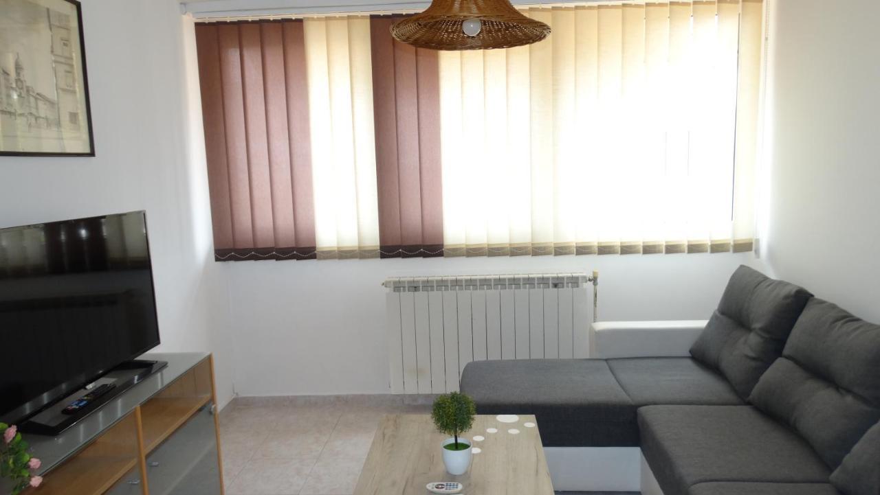 Almar Apartment Jusici المظهر الخارجي الصورة